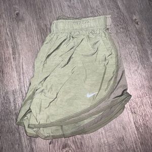 NIKE Green Shorts